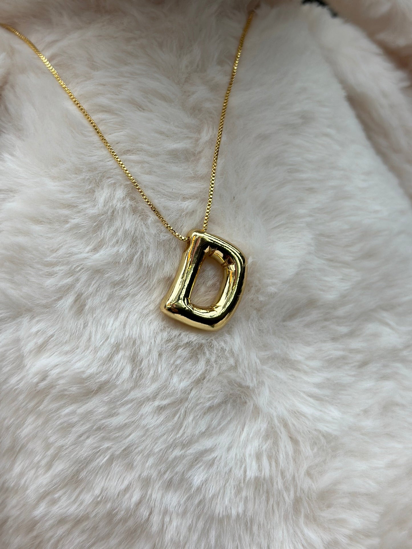 Collar con Inicial Personalizada