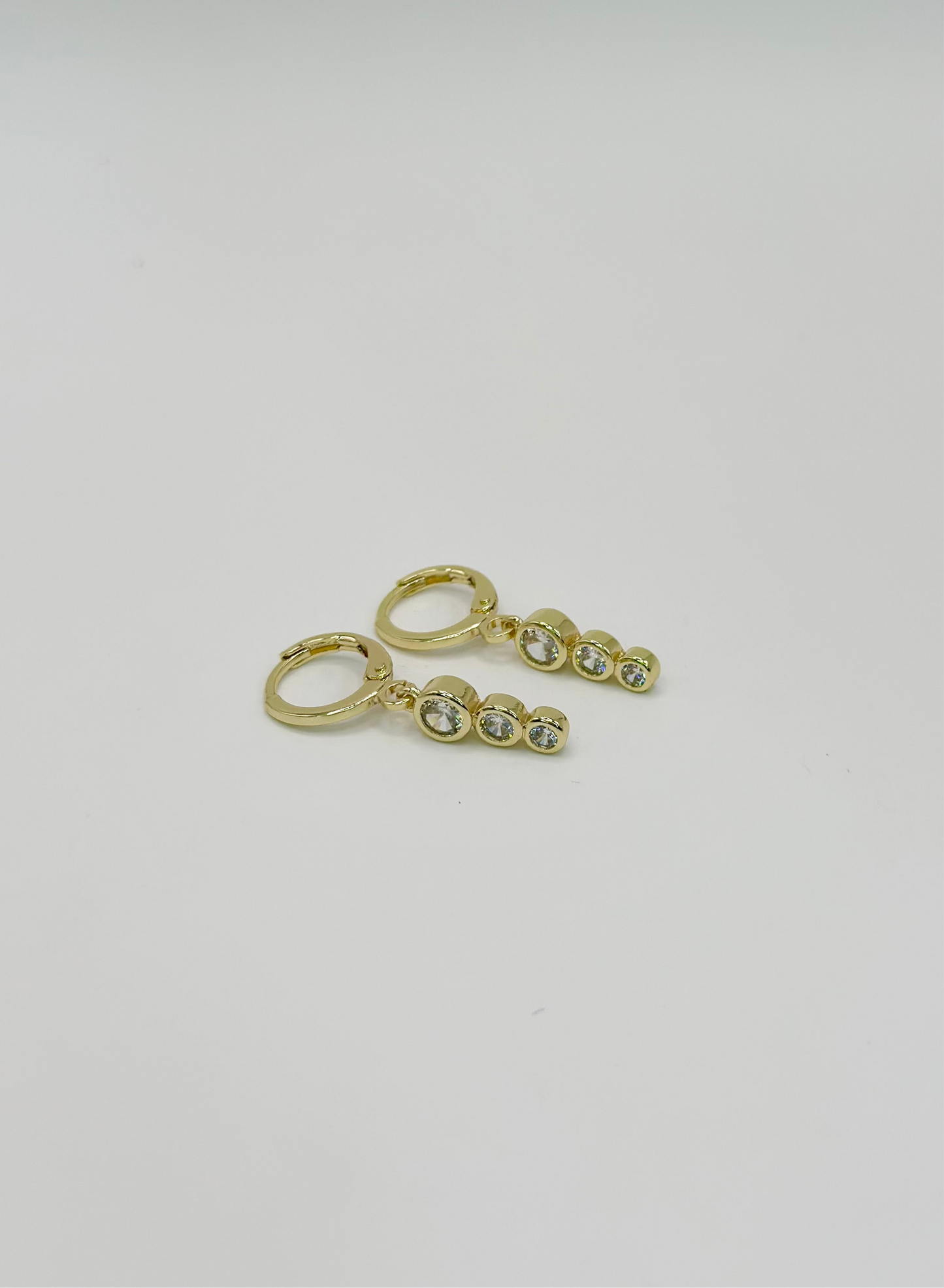 Aretes Redondos Dorados