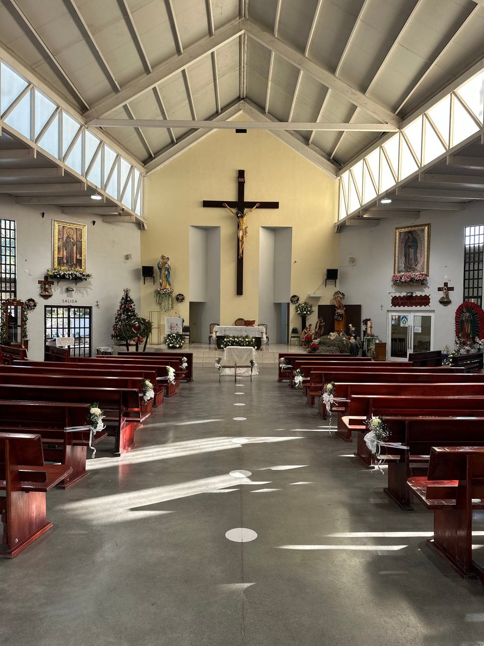 Decoracion de iglesia para bodas