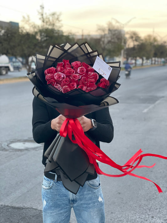 Amira, Rosas Rojas de lujo