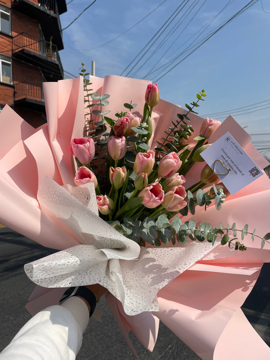 Karen, Ramo 20 Tulipanes