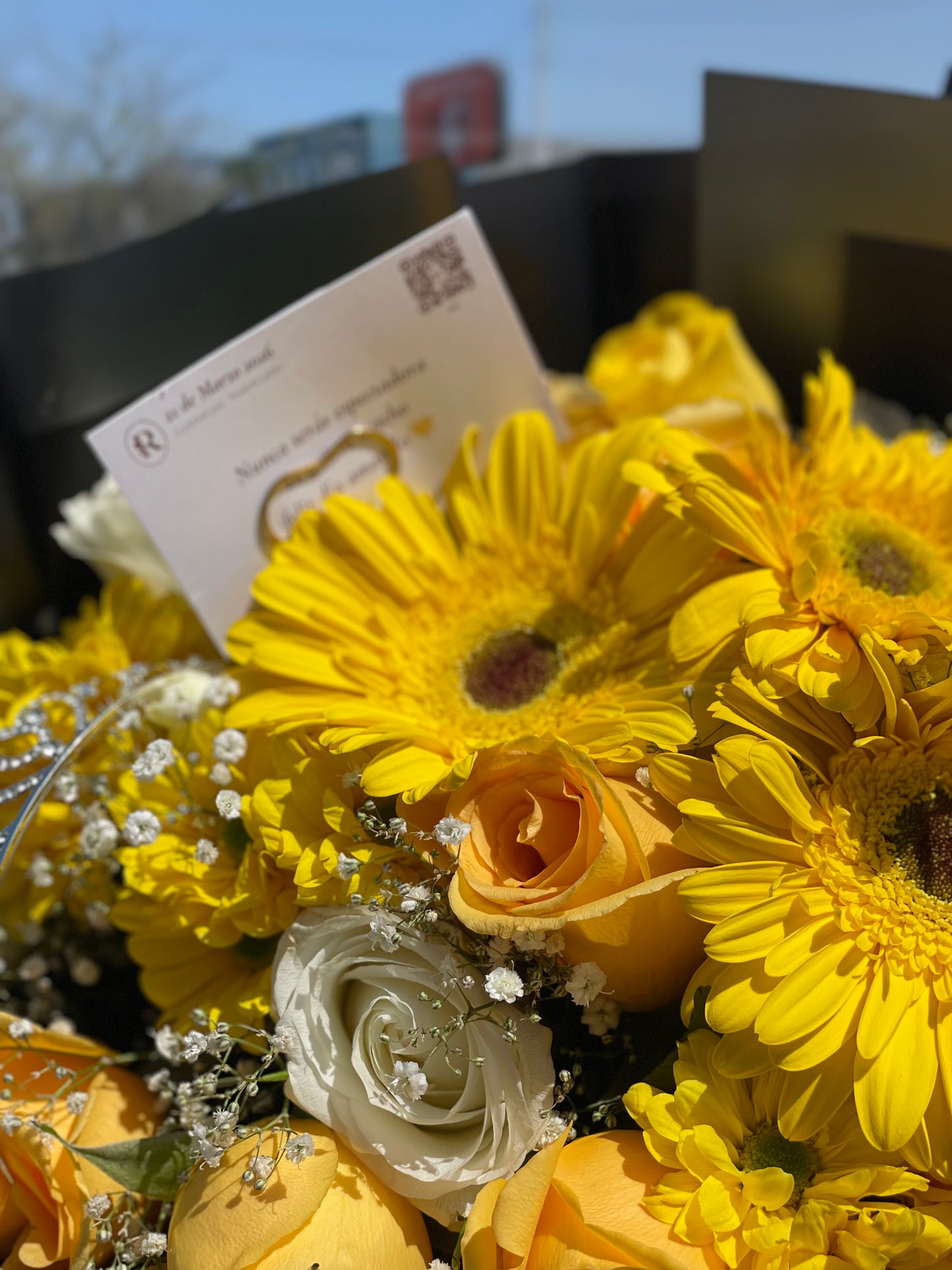 Lucía, Bouquet Amarillo y Gerberas