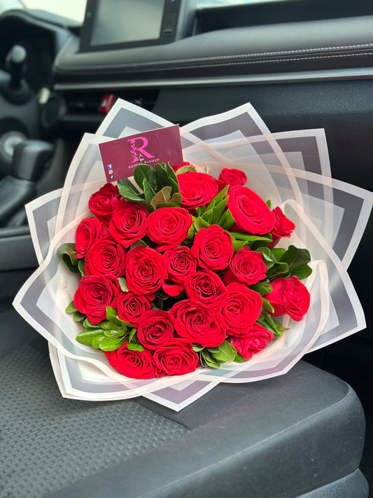 Ramo 24 Rosas Clásico