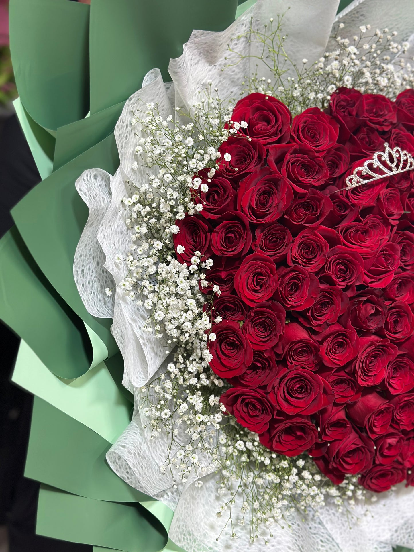 Alexa, Buchón de 100 Rosas