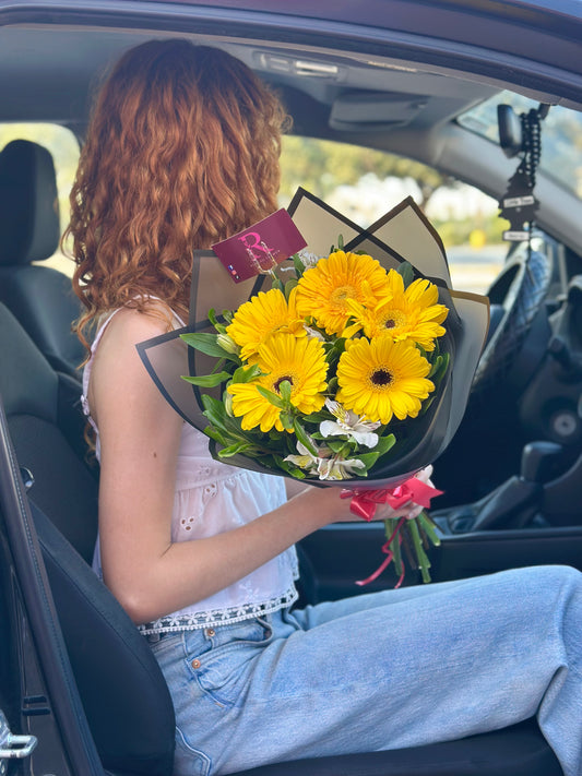 5 Gerberas Amarillas