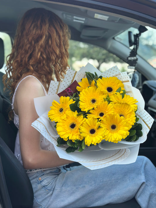 Brillo Amarillo (10 Gerberas)