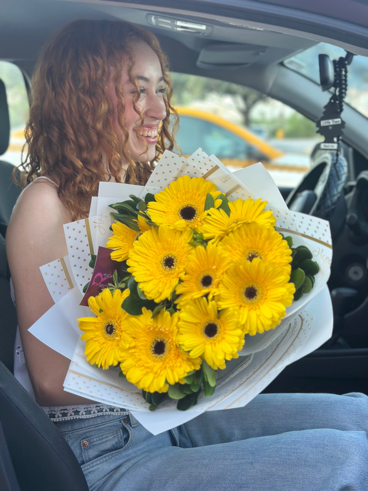 Brillo Amarillo (10 Gerberas)