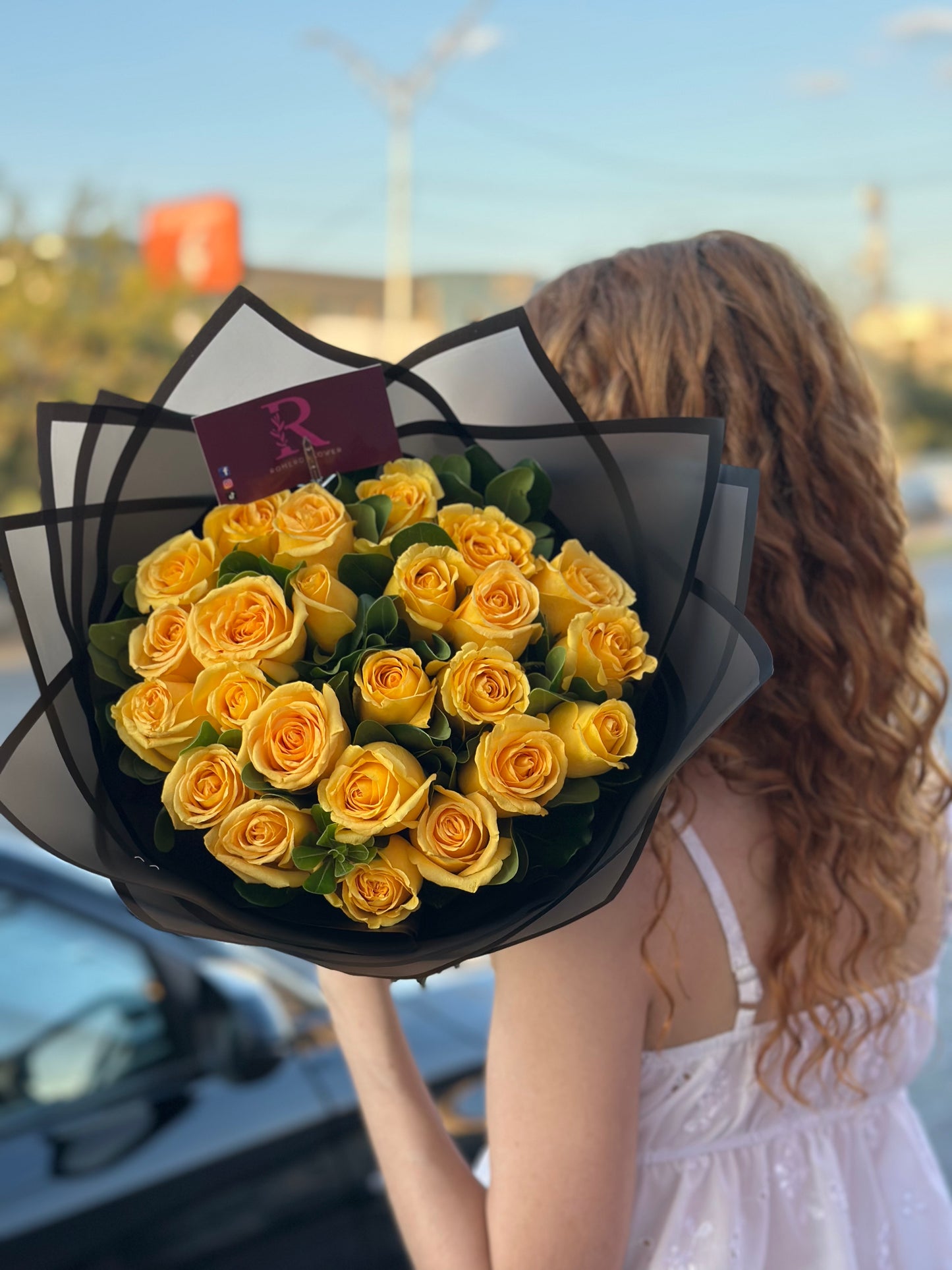 24 Rosas Amarillas